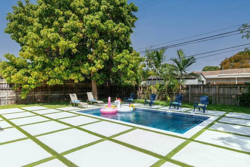 New Miami Home, Pool Near Airport And Beaches, King Bed Exteriör bild